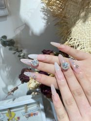 -NEW LOOK-绿麓 · 美甲美睫脱毛工作室