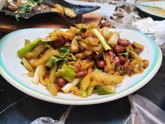 -杨家崴子碳缸烧烤(东三马路店)