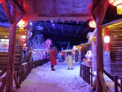 -圣名游乐城冰雪大世界
