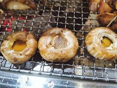 蘑菇拼盘-肉甲韩国木炭烤肉(新壹街1店)