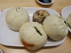 -李与白包子铺(桐梓林店)