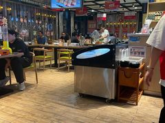 -华府九号海鲜烧烤大排档(龙域店)