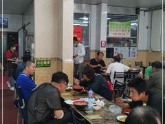 大堂-春雨羊汤店(广开四马路总店)