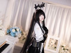 -米游妙妙屋cosplay换装自拍摄影体验馆