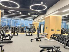 -Z&B Fitness Studio·Gym(前滩L+PLAZA店)