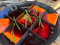 -正南齊北重庆老火锅(光华村直营店)