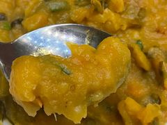 -香巴拉云南餐厅(华莱坞店)