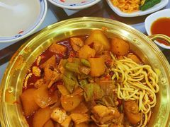 -牛一嘴·兰州牛肉面·大盘鸡(财富中心店)