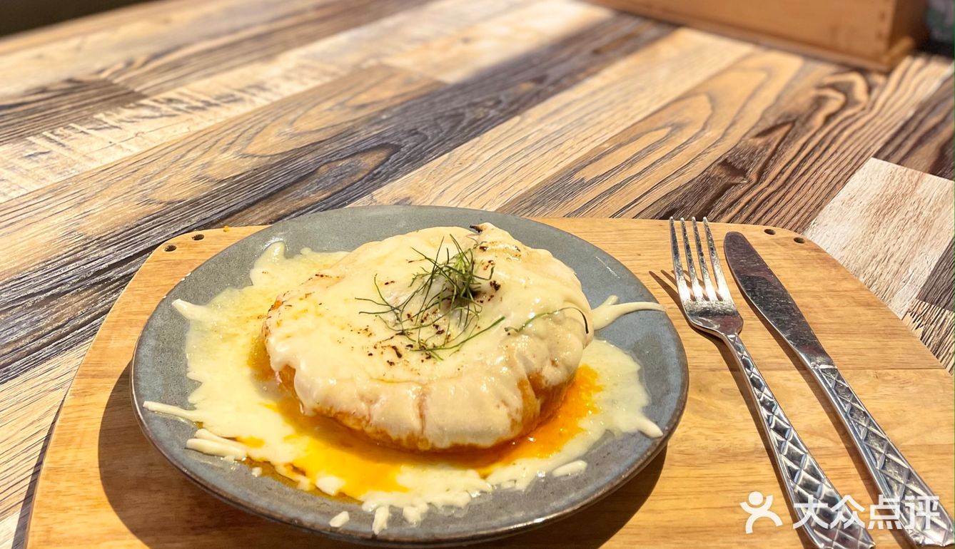没想到味道还不错的，这家店位于桂畔里食街里面