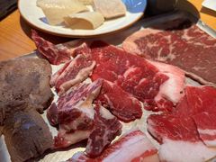 -蚝·生·鲜牛烧肉铺(中央大街店)