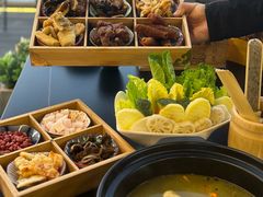 -野菌皇海景野生菌火锅(滨海大道店)