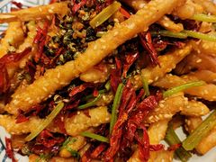 -霄汉牛三鲜湖北砂锅菜(万松园2店)
