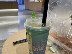 -奈雪的茶(广州万菱汇PRO店)