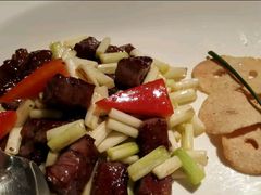 小葱炒新西兰雪花牛肉-悦海堂(金融街购物中心店)