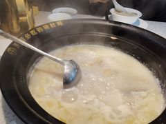 胡椒猪肚鸡-顺德公广东猪肚鸡·煲仔饭(白石洲店)