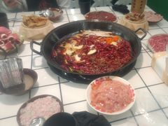 -扎起市井老火锅(乐山总店)