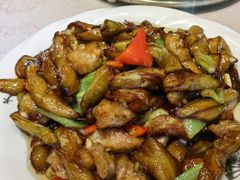 -吴记酱骨炖菜馆(西大直街店)