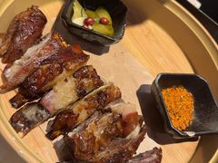 -破瓦寒窑·地摊烤羊排