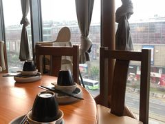 靠窗位-云海肴·汽锅鸡·云南菜(天山百盛优客店)