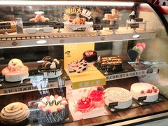 -DQ·蛋糕·冰淇淋(大宁国际商业广场店)