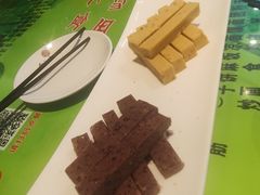 -令氏家外家周秦食府(高新店)