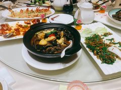 鲍汁什菌煲-方鼎食府粤菜酒楼•茶点•宴会