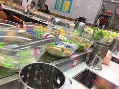 -亿富盛餐饮旋转小火锅(乐客城店)