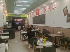 -汤小云火锅米线(钻汇广场店)