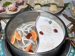 -椰子湾·海南火锅·糟粕醋·椰子鸡(正大广场店)