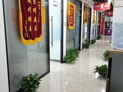 -新航道雅思托福·留学·考研培训(人民广场校区)