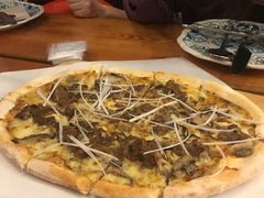 烤牛肉披萨-I HOLIC艾豪丽披萨(KKone店)