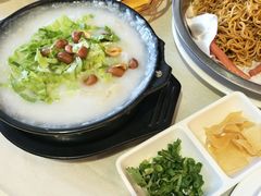 艇仔粥-点红点绿茗点居(客村店)