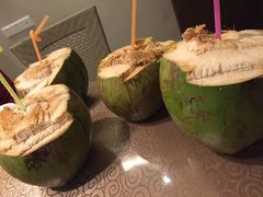 椰青-蠔爺王志德生蚝馆(金沙湾店)