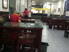 -牛一嘴·兰州牛肉面·大盘鸡(财富中心店)