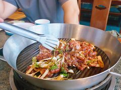 -佟爷·老北京炙子烤肉(动物园店)