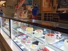 -花花卷卷·鲜食蛋糕(静安久光百货店)