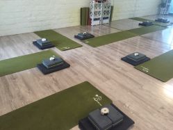 -瑜舍瑜伽连锁教室