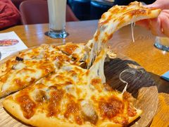 三文鱼披萨-曼乐辰餐厅(中庚漫游城店)