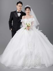 -青禾蒙娜丽莎婚纱摄影(武汉总店)