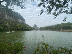 -星湖旅游景区七星岩