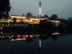 -楠柏弯休闲山庄(梨花溪店)