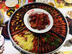 龙虾盛宴-辣家私厨(义乌银海店)