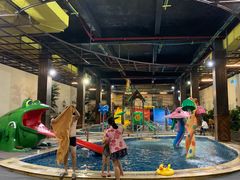 -泉城欧乐堡戏水湾艺术养生温泉