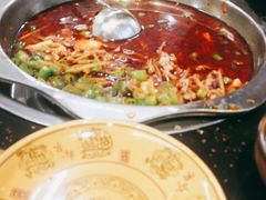 -盐井记·自贡美蛙鲜锅兔(中和店)