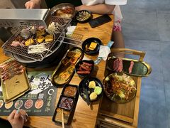 -合易泓烤肉·海肠捞饭(火车站店)