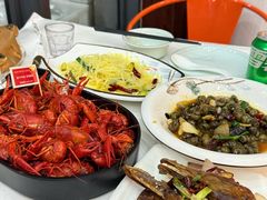 -老鄞江清水龙虾•赵赵家(江北店)