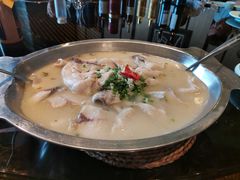 特色酸菜鱼-川旺角川粤融合菜•海景餐厅(星海广场店)