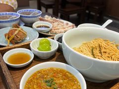 -蟹上黄·蟹黄面·江南糖水(人民广场店)