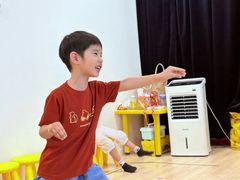 -猴有戏教育戏剧·音乐剧·主持口才·演讲朗诵辩论(环球港华师大校区)