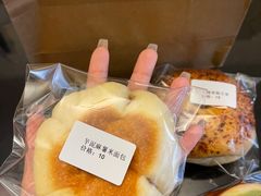 -雀食面包店(钟楼店)